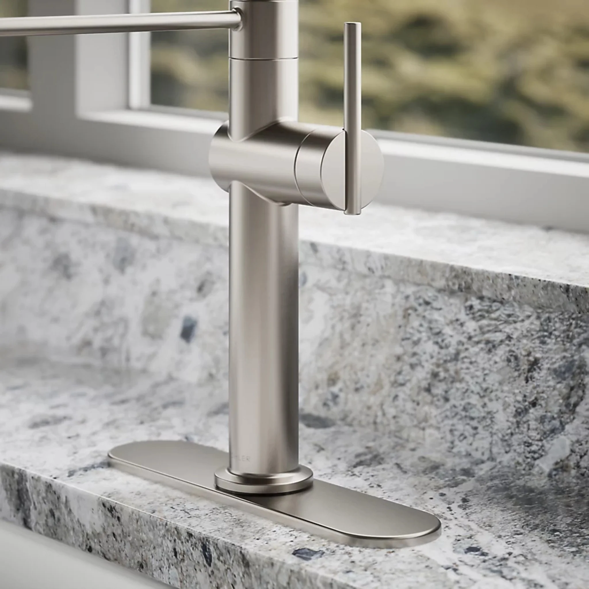 CRUE SEMI-PROFESSIONAL KITCHEN SINK FAUCET WITH THREE-FUNCTION SPRAYHEAD - Image 32