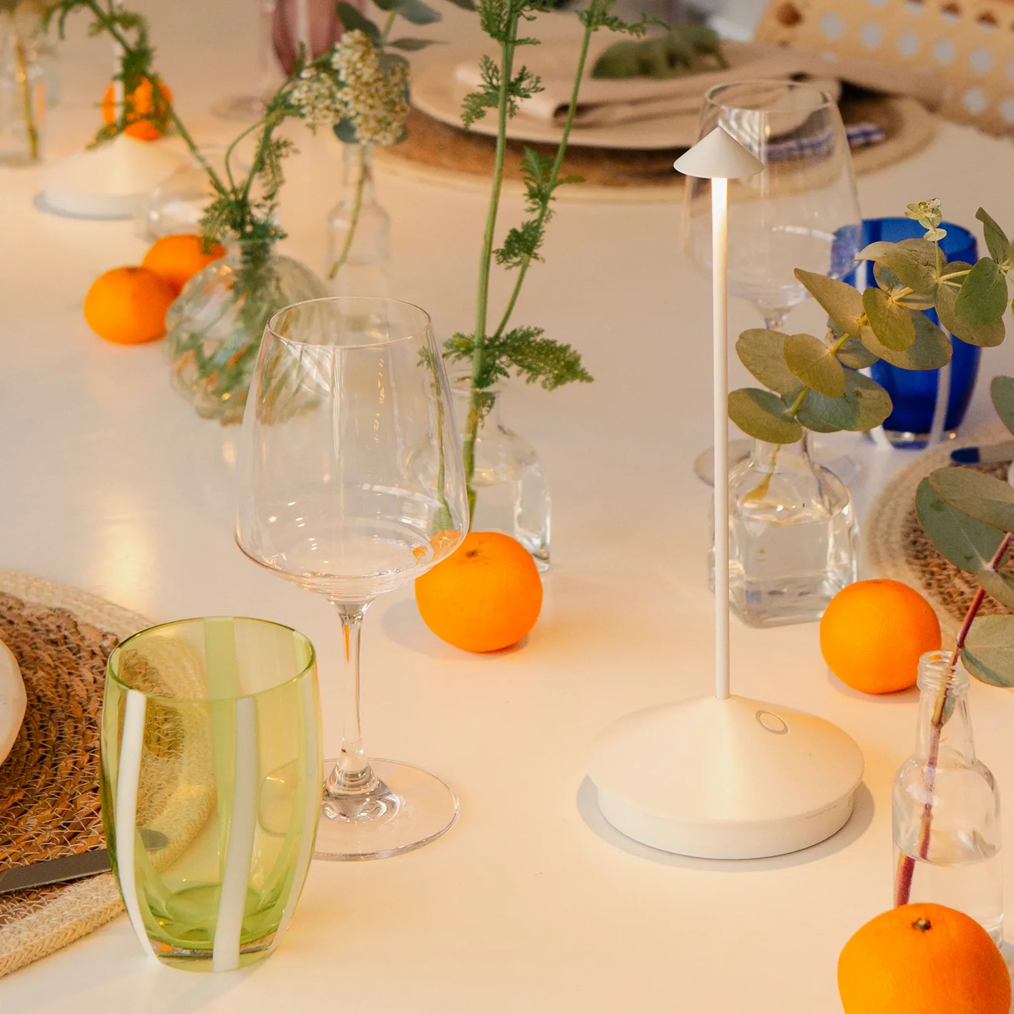 PINA PRO TABLE LAMP - Image 6